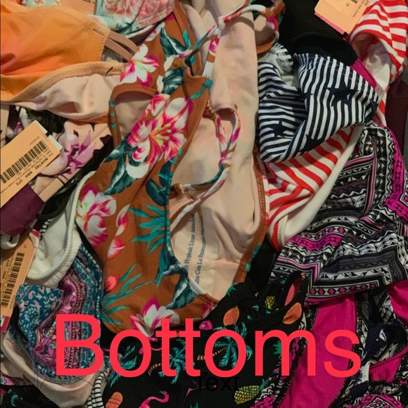 Mystery box of swimwear mixed lot 10 item total - Picture 5 of 8